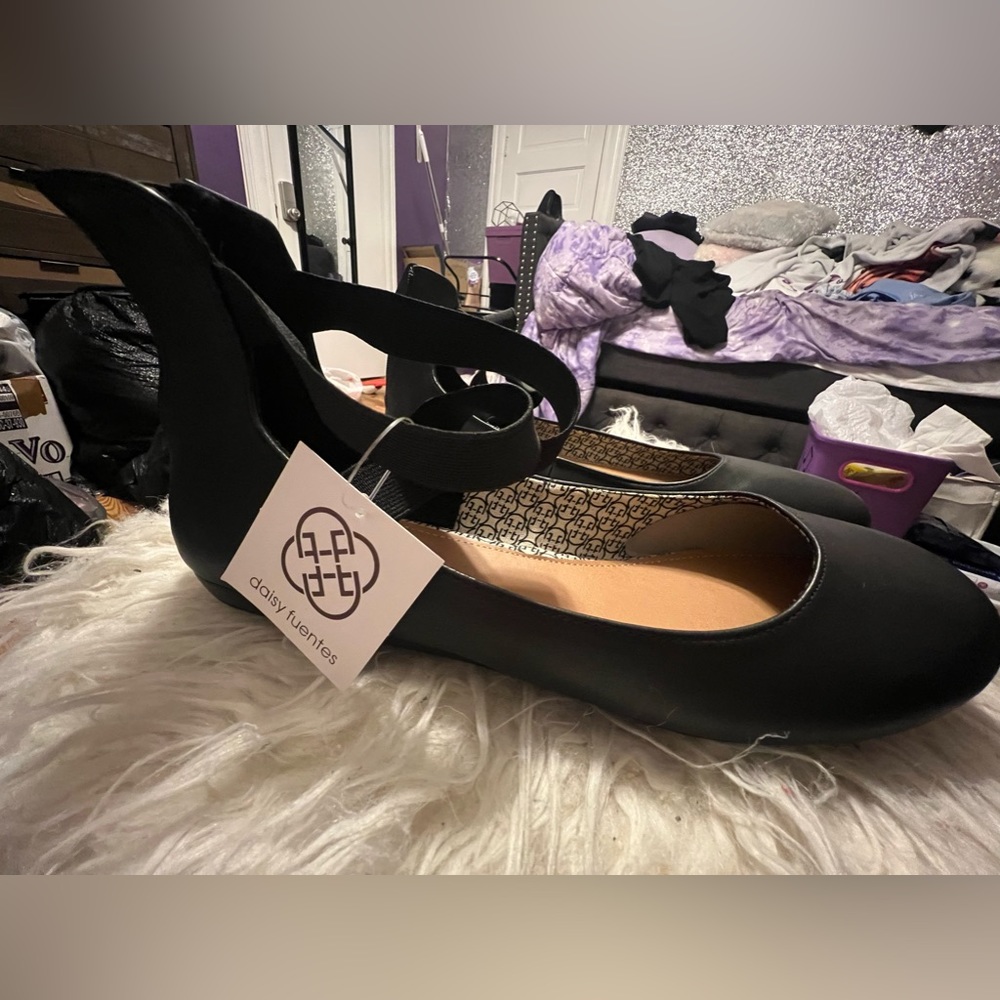 NWT Flats w/ Ankle Strap